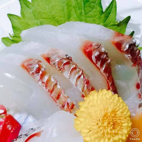 190201鯛の刺身2.jpg